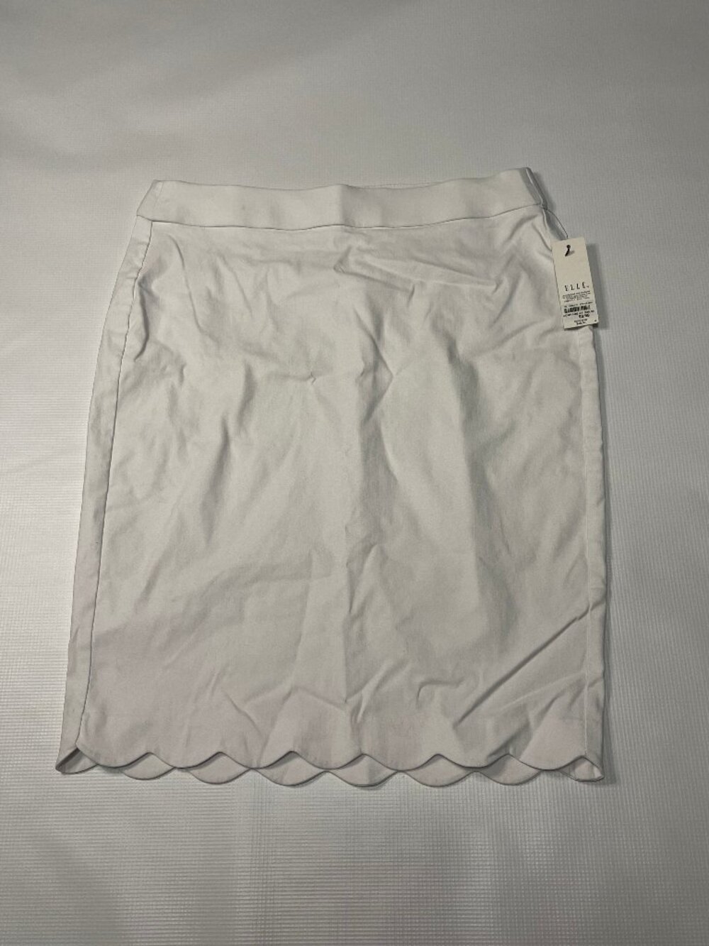 Elle White Scalloped Hem Pencil Skirt, Women's Size M, New With Tags
